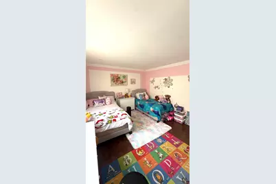 207 Lenox Avenue, Uniondale, NY 11553 - Photo 8