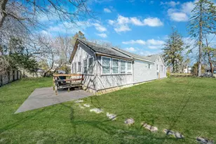 2 Roberts Ave, Mastic Beach, NY 11951 - Photo 6