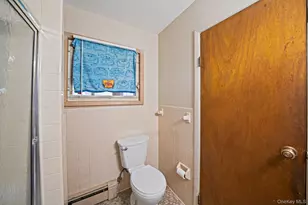 2 Roberts Ave, Mastic Beach, NY 11951 - Photo 20