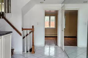 43 Forest Dr, Jericho, NY 11753 - Photo 4