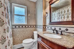 225 Hilton Ave, Hempstead, NY 11550 - Photo 26