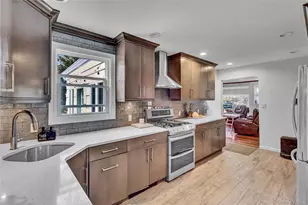 225 Hilton Ave, Hempstead, NY 11550 - Photo 14