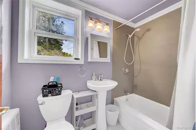 12 Barberry Lane, East Hills, NY 11577 - Photo 34
