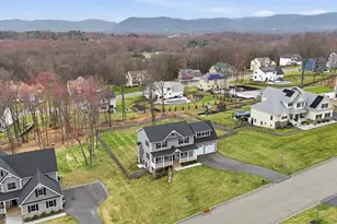 108 Joyce Wy, New Windsor, NY 12553 - Photo 2