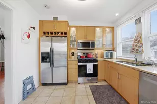 164 Aka 166 Crescent Pl, Yonkers, NY 10704 - Photo 6