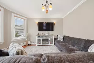 164 Aka 166 Crescent Pl, Yonkers, NY 10704 - Photo 10