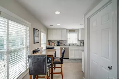 407 Wiggins Street, Greenport, NY 11944 - Photo 20