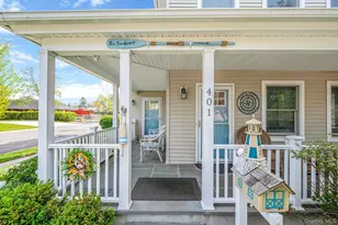 401 Wiggins St, Greenport, NY 11944 - Photo 10