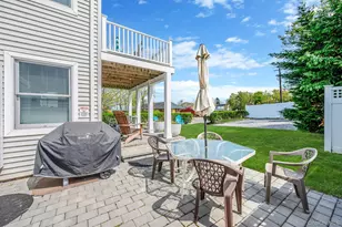 401 Wiggins St, Greenport, NY 11944 - Photo 16