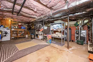 401 Wiggins St, Greenport, NY 11944 - Photo 38