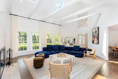 48 Sheppard Street, Quiogue, NY 11978 - Photo 4