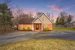 1227 Burlingham Rd, Pine Bush, NY 12566 - Photo 2