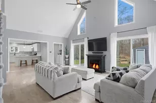 1227 Burlingham Rd, Pine Bush, NY 12566 - Photo 8