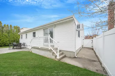 77 Tyrconnell Avenue, Massapequa Park, NY 11762 - Photo 36