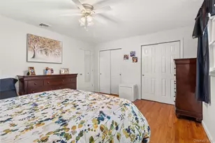 1390 Thompson Dr, Bay Shore, NY 11706 - Photo 14