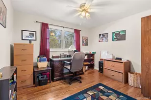 1390 Thompson Dr, Bay Shore, NY 11706 - Photo 20