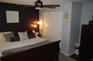 146 Millard Ave, West Babylon, NY 11704 - Photo 18