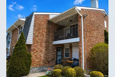 146 Millard Avenue #146, West Babylon, NY 11704 - Photo 2