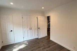 1090 Pelham Pkwy S, Bronx, NY 10461 - Photo 18