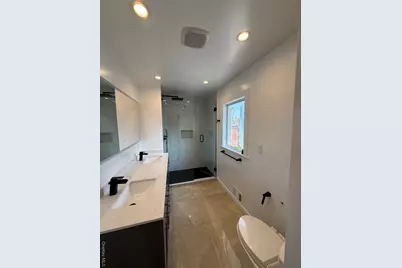 1090 Pelham Parkway S, Bronx, NY 10461 - Photo 22