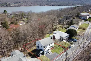 154 Old State Rd, Highland Falls, NY 10928 - Photo 2