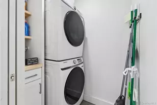 6 W Landing Rd, Hampton Bays, NY 11946 - Photo 32