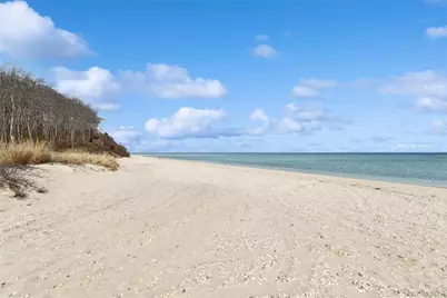 6 W Landing Road, Hampton Bays, NY 11946 - Photo 44