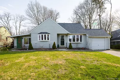 6 Gale Drive, Poughkeepsie, NY 12603 - Photo 1