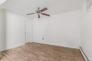 144-27 175th St, Springfield Gardens, NY 11434 - Photo 36