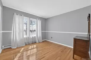 123 Foxwood Dr S, Newburgh, NY 12550 - Photo 18