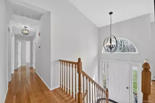 123 Foxwood Dr S, Newburgh, NY 12550 - Photo 6