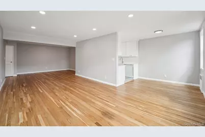 98 Dehaven Drive #4C, Yonkers, NY 10703 - Photo 10