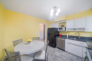 6 Oatley Pl, Commack, NY 11725 - Photo 16