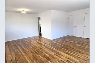 74 Ashwood Road #1st Fl., Port Washington, NY 11050 - Photo 4