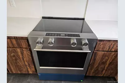 74 Ashwood Road #1st Fl., Port Washington, NY 11050 - Photo 8