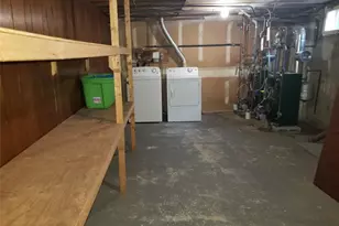 74 Ashwood Rd, Port Washington, NY 11050 - Photo 16