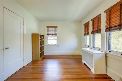 78 Hickory Grove Drive W, Larchmont, NY 10538 - Photo 18