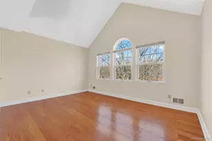 24 Coventry Cir, Mahopac, NY 10541 - Photo 32