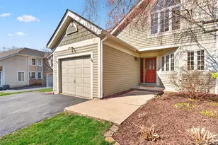 24 Coventry Cir, Mahopac, NY 10541 - Photo 2