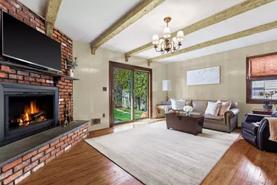 14 Loewen Court, Rye, NY 10580 - Photo 8