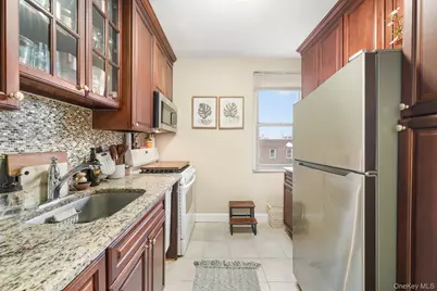 90 Bryant Avenue #5B - Forrest, White Plains, NY 10605 - Photo 4