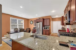 30 Meadowood Ln, Wappingers Falls, NY 12590 - Photo 16