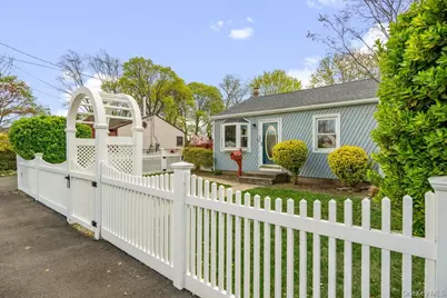 80 Cherubina Lane, North Babylon, NY 11703 - Photo 2