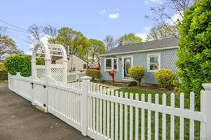 80 Cherubina Ln, North Babylon, NY 11703 - Photo 2