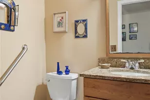 23 Abbey Ln, Setauket, NY 11733 - Photo 10