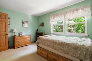 23 Abbey Ln, Setauket, NY 11733 - Photo 22