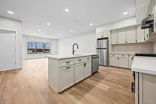 80 Division St, Patchogue, NY 11772 - Photo 2