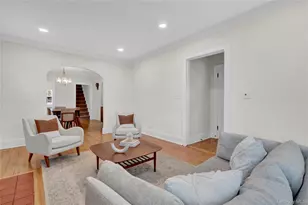 37 Fountain Ave, Rockville Centre, NY 11570 - Photo 10