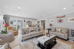 71 Mc Cue, Babylon, NY 11702 - Photo 18