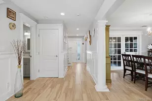 71 Mc Cue, Babylon, NY 11702 - Photo 20